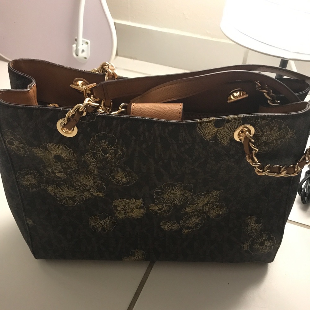 Michael kors bag